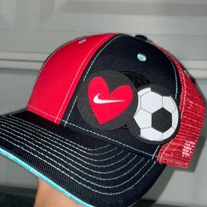 24HR DROP ⬇️ Nike Doernbecher SnapBack hat